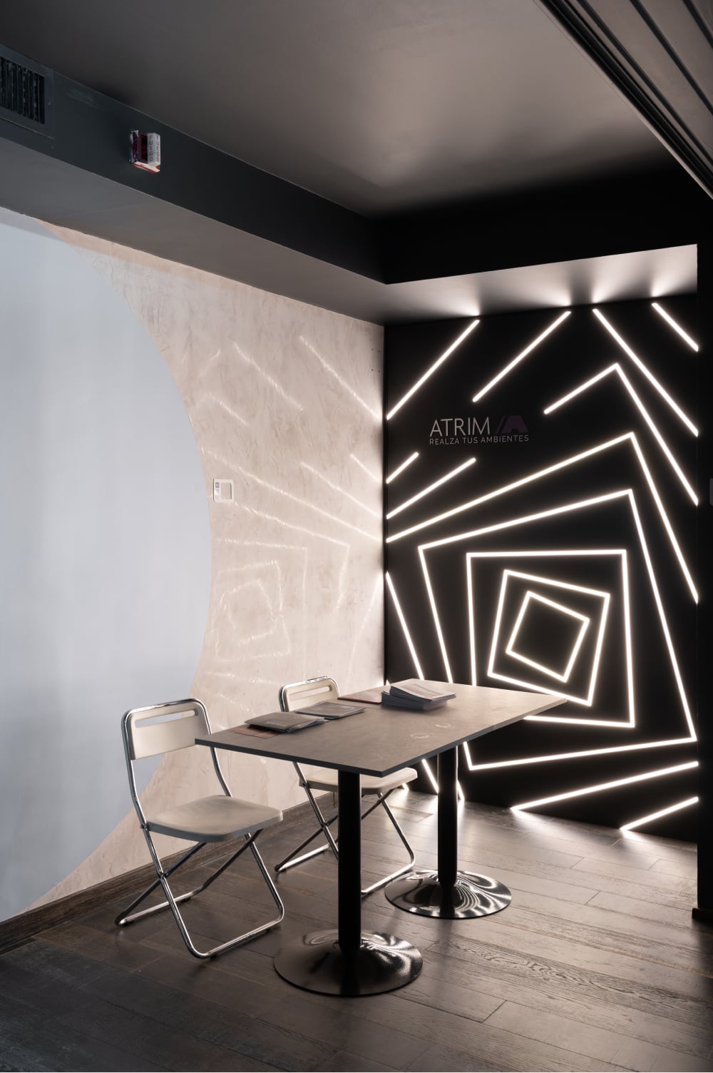 Hall de ingreso Casa FOA Elcano 2021