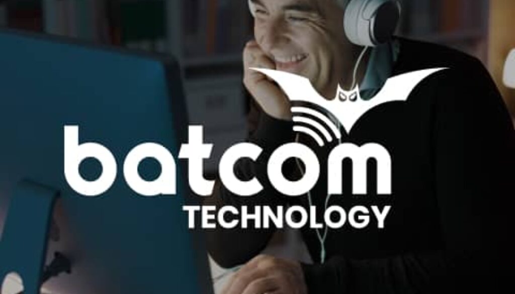 thumb_batcom thumb_batcom